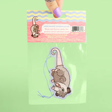 Dangling Opossum