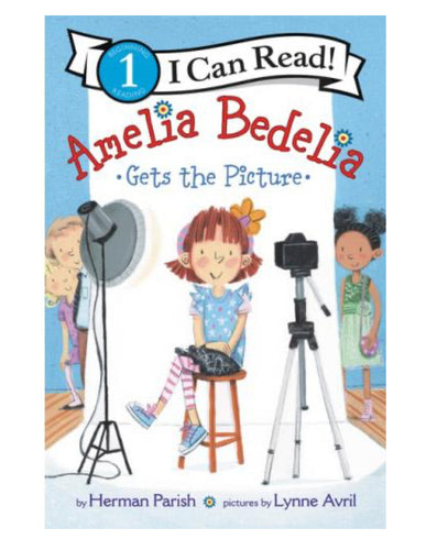 Amelia Bedelia Gets the Picture
