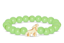 The Scout Bracelet - Track a Wolf