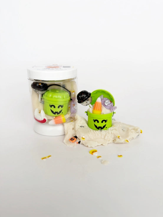 Trick or Treat Mini Dough-to-Go